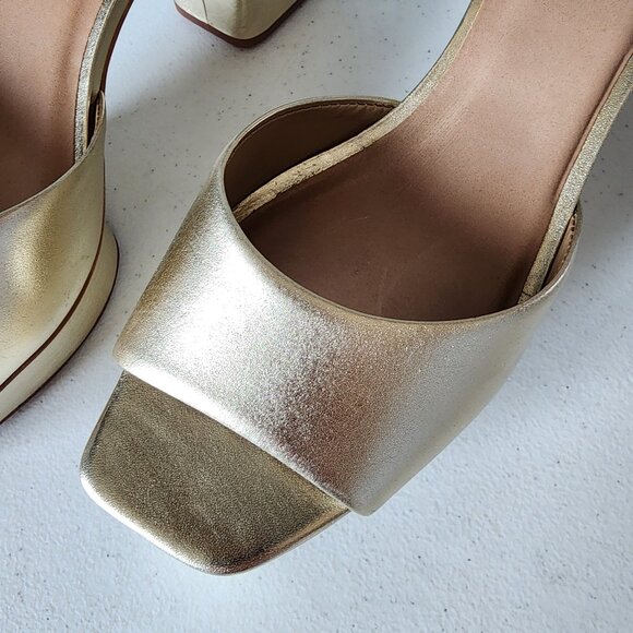 Bernardo Platform Sandals "LIKE NEW" - Picture 3 of 16